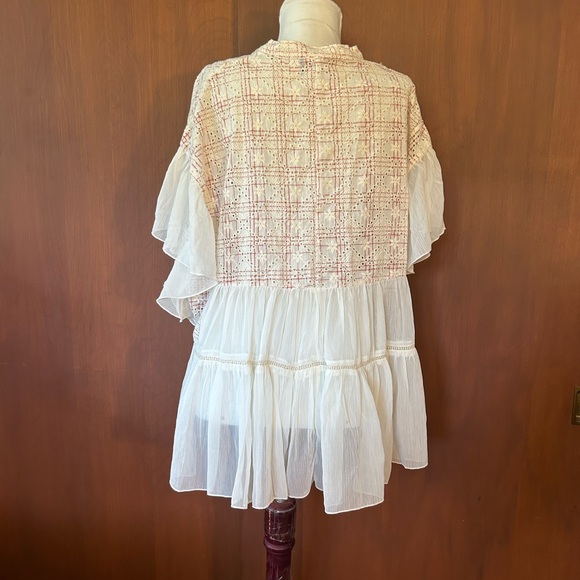 Akemi & Kin ruffled top - Picture 5 of 5